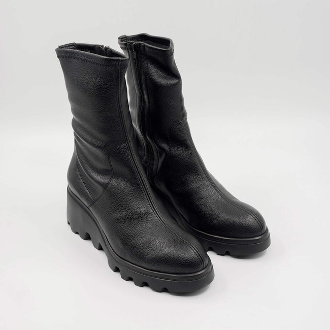 Leopold - Black