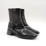 Neville - Black Croc