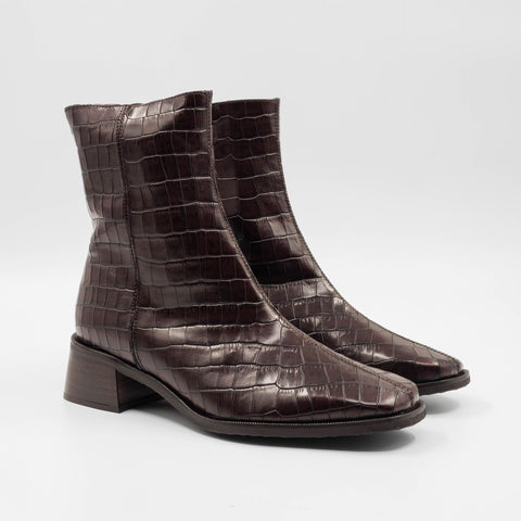 Neville - Brown Croc
