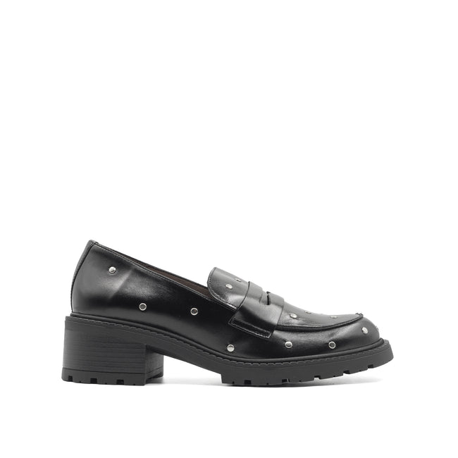 Nikolai - Black Stud