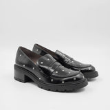 Nikolai - Black Stud