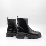 Quincy - Black