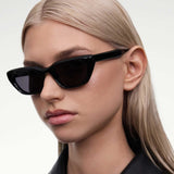 X17 - Black