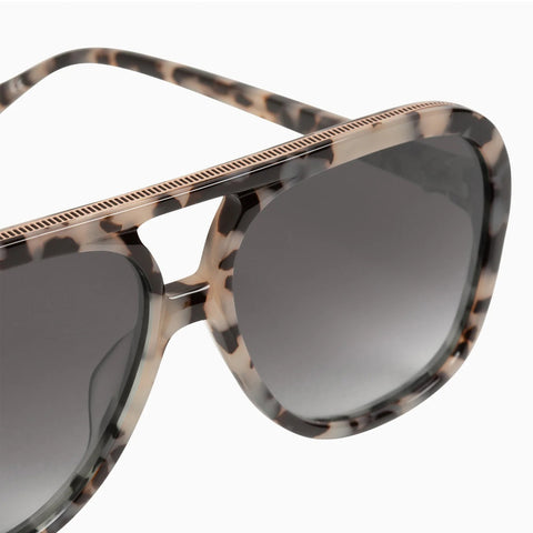 Bang - Ivory Tort/Black Gradient Lens